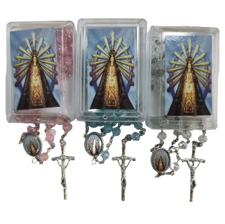 Rosario simil cristal con caja Virgen de Luján
